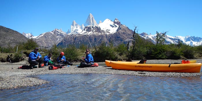 Kayak: Descenso del Río de Las Vueltas